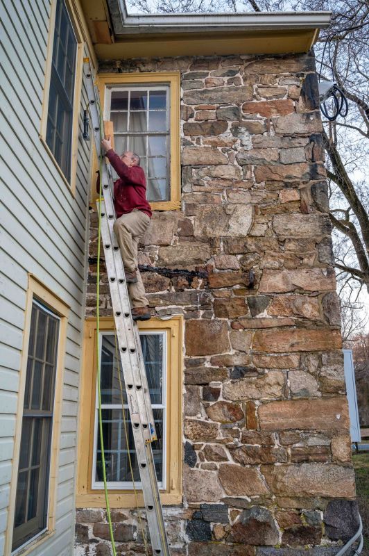 Top Siding Repair Companies in Monroe, CT